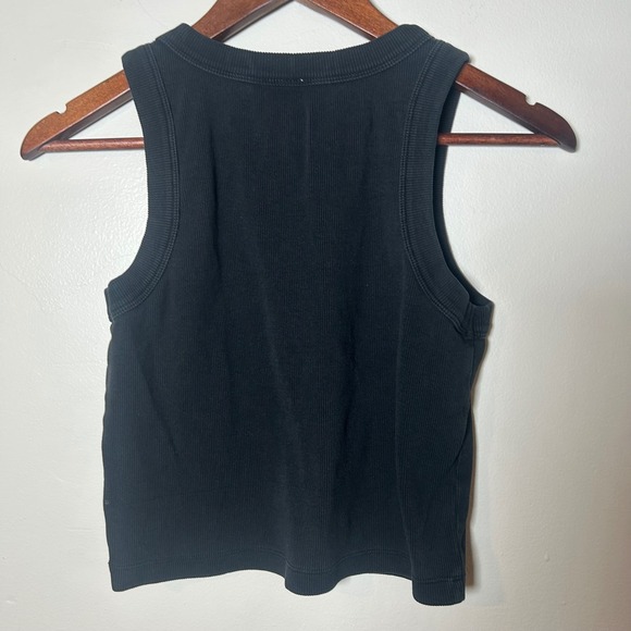 Rumi Ribbed Crop Tank Top Black Sleeveless Athletic Workout Women's Medium - Picture 2 of 4